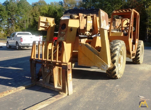 10,000 lb. Lull 1044C-54 Telehander 4