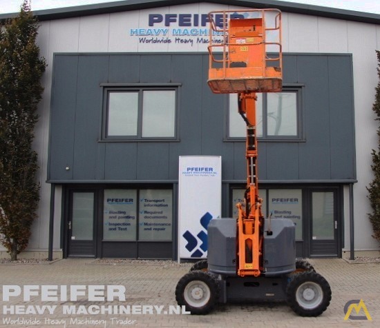12.6m Genie Z34/22J RT Articulating Boom Lift 9
