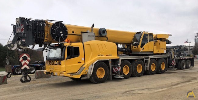 Grove GMK5135 135-Ton All Terrain Crane 0