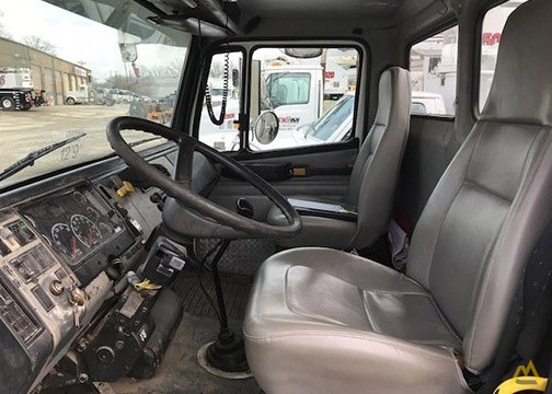National 666B 14-ton Boom Truck Crane 4
