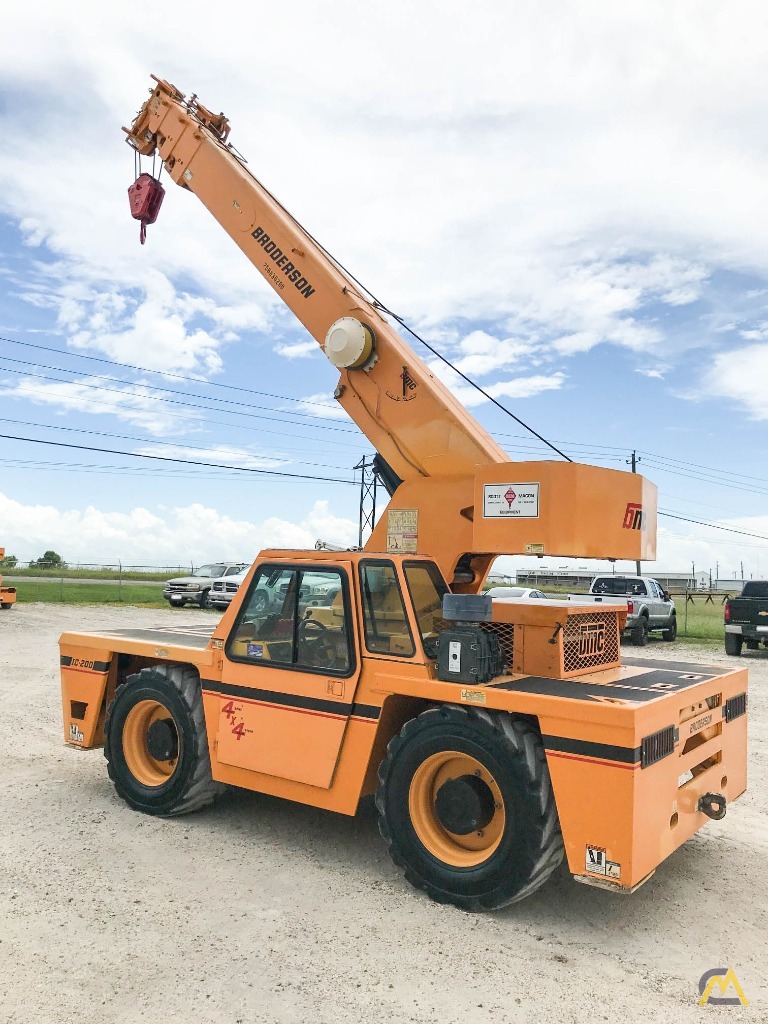 Broderson IC-200-3F 15-Ton Carry Deck Crane Available 1