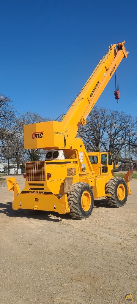 Broderson RT-300-2G 15-Ton Rough Terrain Crane 2