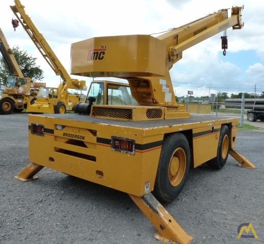 Broderson IC-200-3D 15-Ton Carry Deck Crane 3