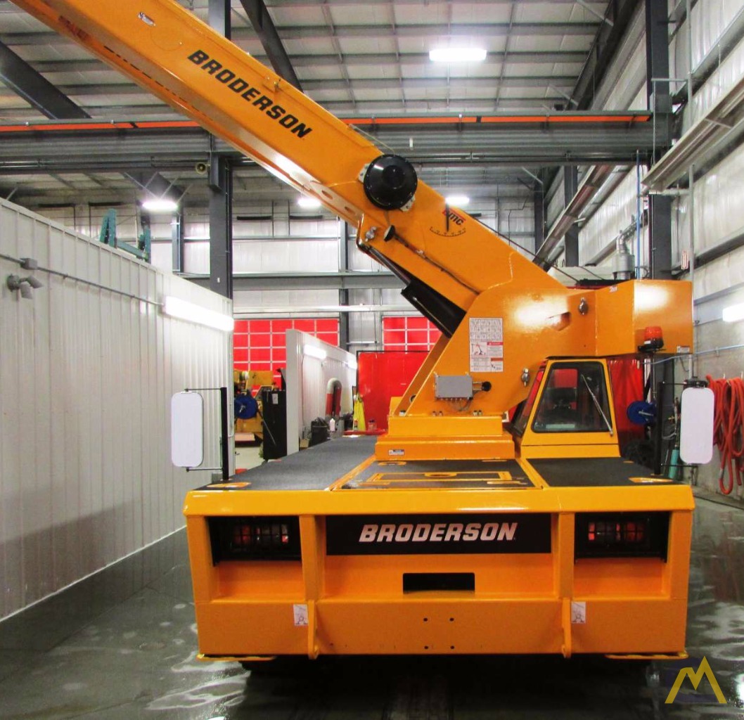 15t Broderson IC-200-3H Carry Deck Crane 3