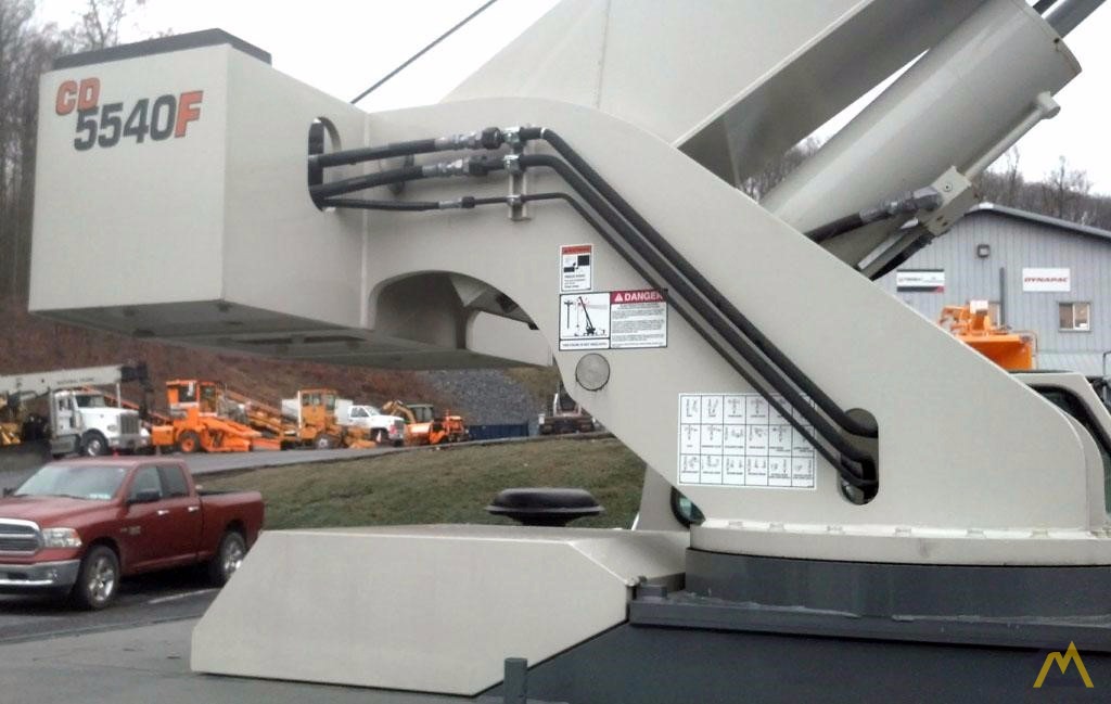 15t Shuttlelift 5540F Carry Deck Crane 8