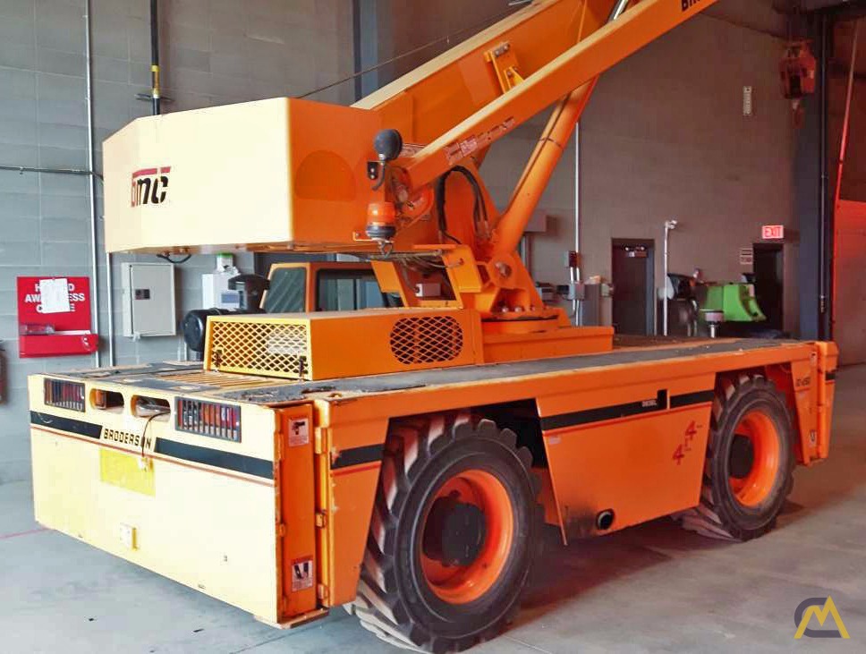 18t Broderson IC-250-3C Carry Deck Crane 2