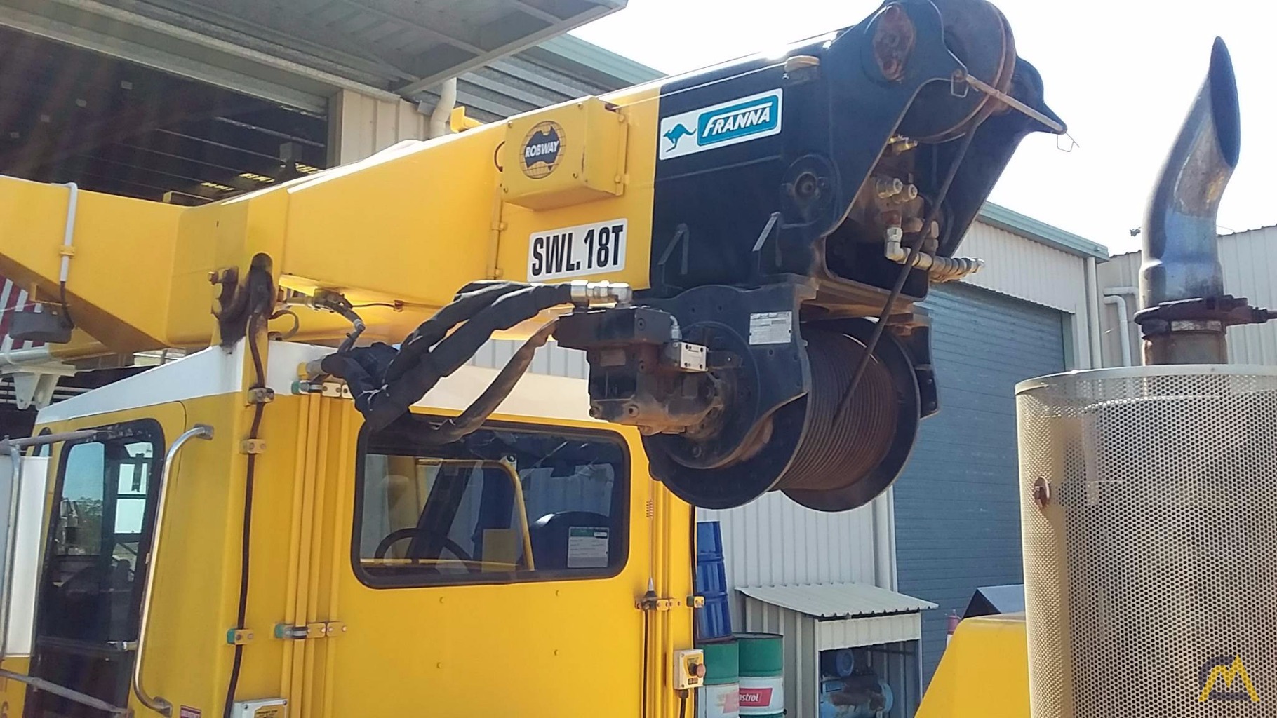 Franna AT18 18-ton Pick & Carry Crane 3