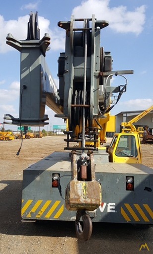 Grove YB5518 18-ton Industrial Carry Deck Crane 3