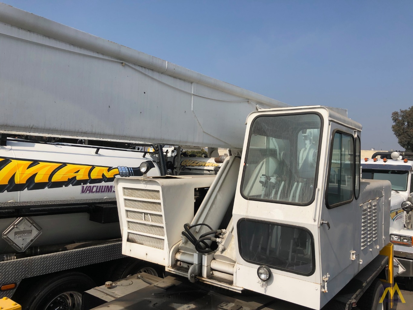1968 Grove TM250 25-Ton Hydraulic Truck Crane; CranesList ID: 409 8