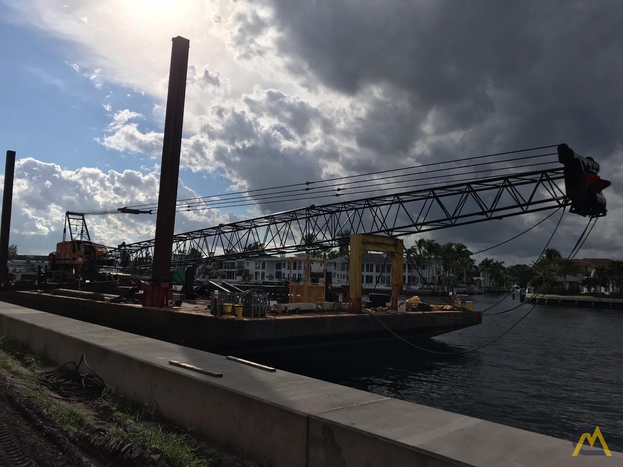 1972 American 9299 165-Ton Lattice Boom Crawler Crane 3