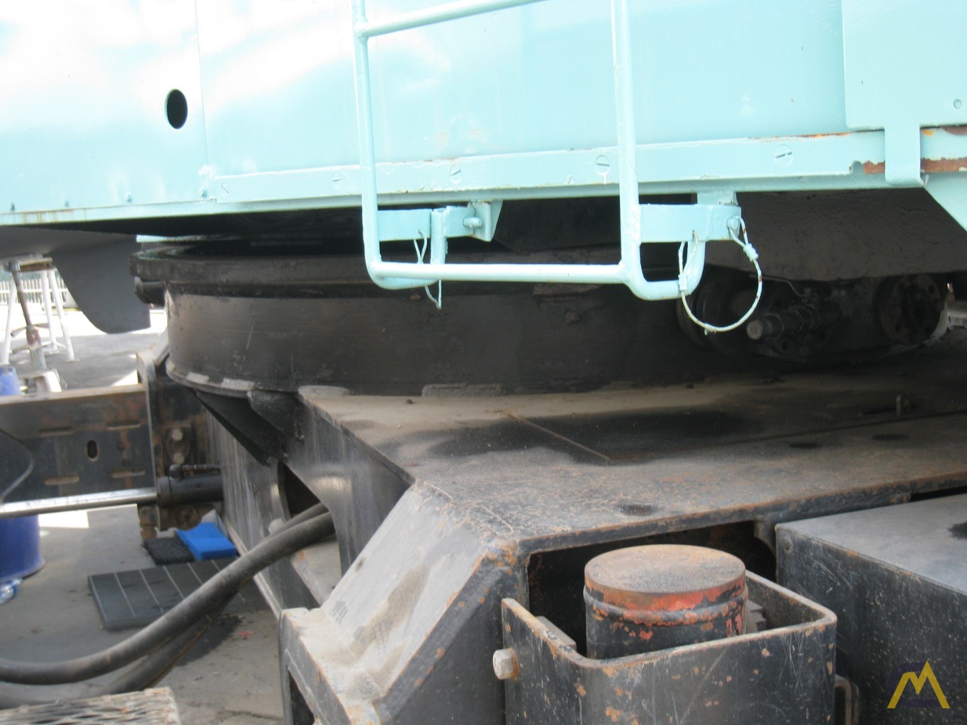 1975 Manitowoc 2900WC 70-Ton Lattice Boom Crawler Crane; CranesList ID: 489 24
