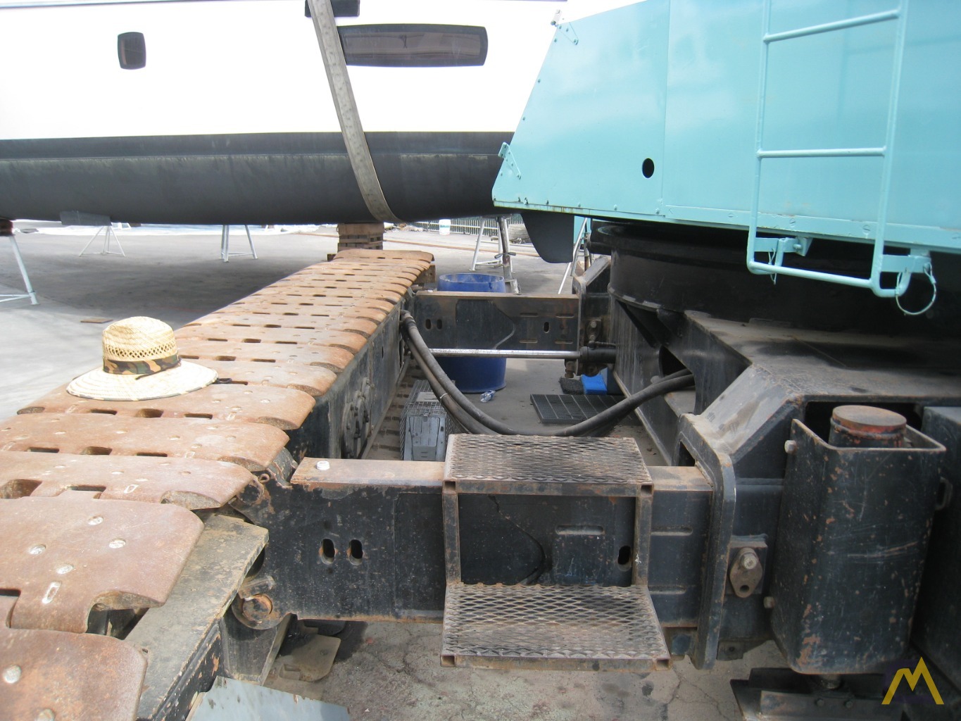 1975 Manitowoc 2900WC 70-Ton Lattice Boom Crawler Crane; CranesList ID: 489 33