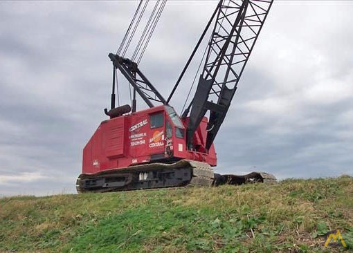 1975 Manitowoc 3900W 140-Ton Lattice Boom Crawler Crane 3