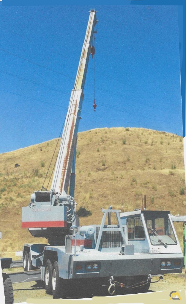 1971 P&H T-300 30-Ton Hydraulic Truck Crane; CranesList ID: 673 1