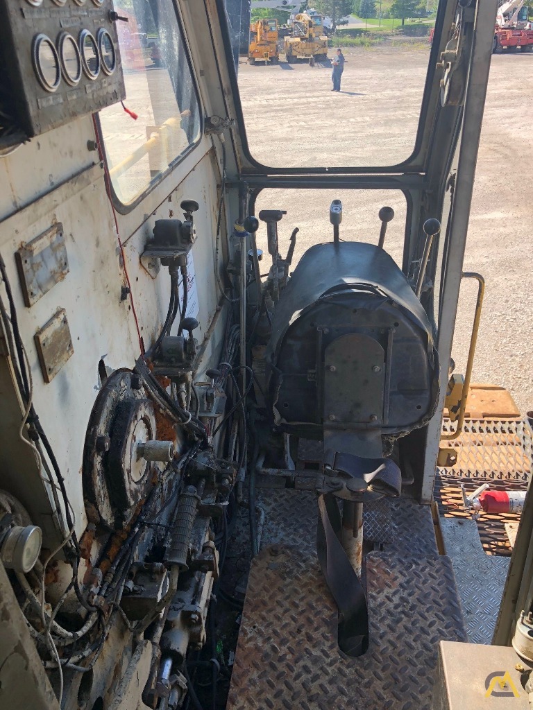 1978 Manitowoc 3900 100-Ton Lattice Boom Crawler Crane 5