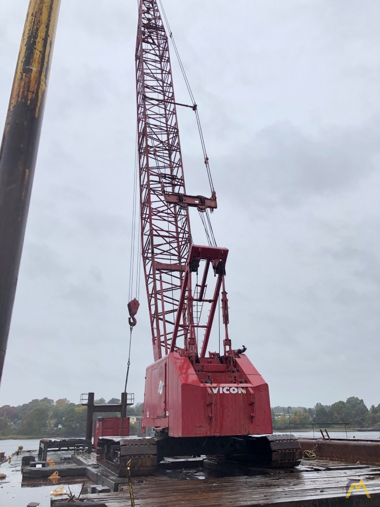 1986 Manitowoc 4000W 175-Ton Lattice Boom Crawler Crane 2