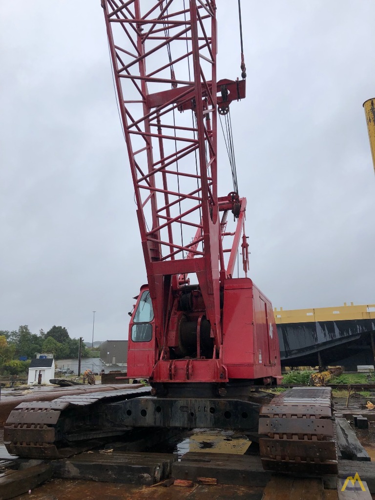 1986 Manitowoc 4000W 175-Ton Lattice Boom Crawler Crane 1