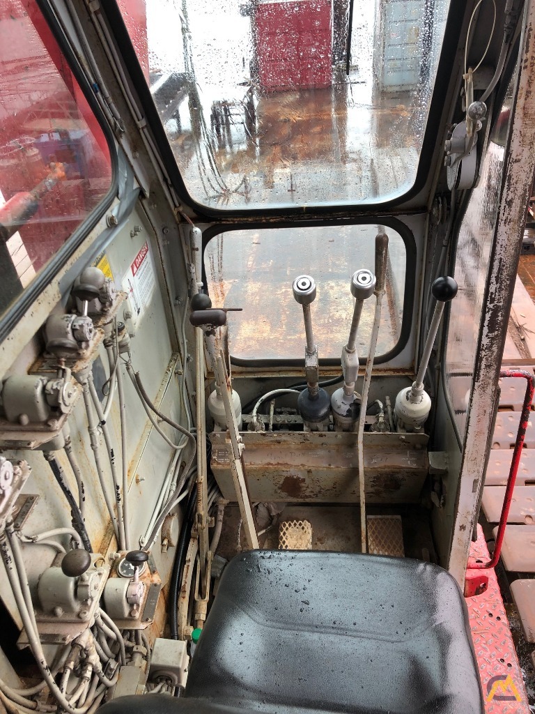 1986 Manitowoc 4000W 175-Ton Lattice Boom Crawler Crane 5