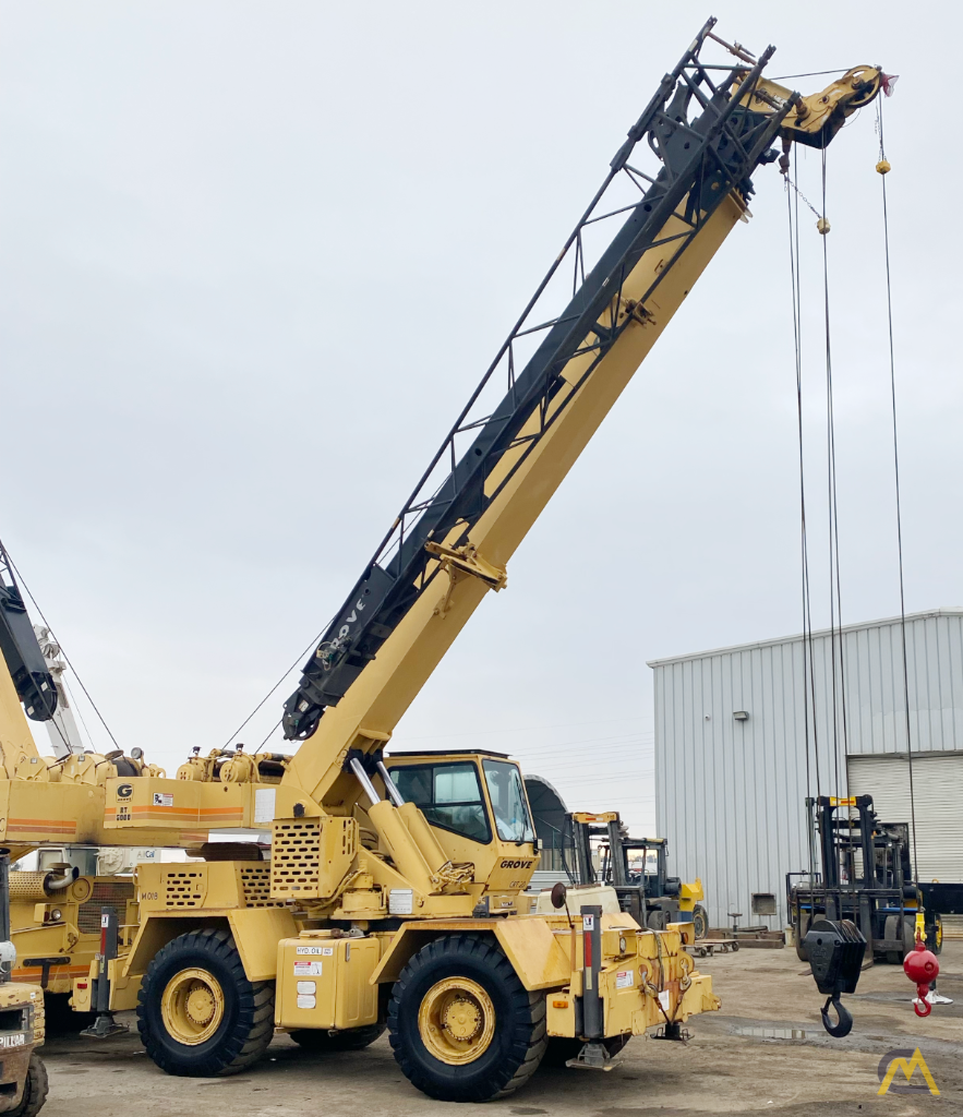 1990 Grove RT528C 28 Ton Rough Terrain Crane - CranesList ID: 1071 1