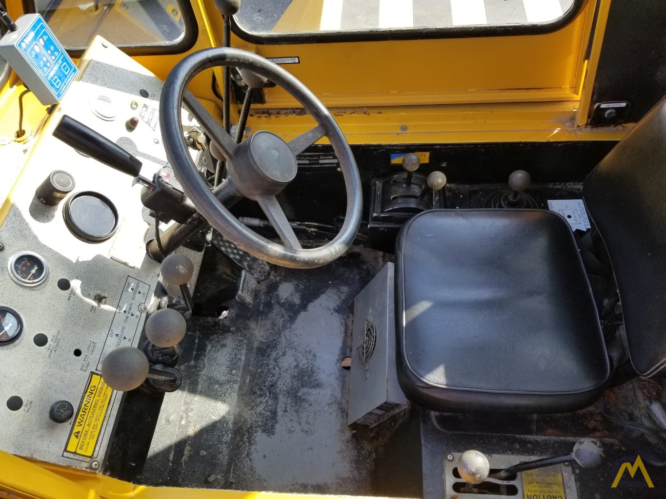 1990 Grove RT58D 20-Ton Down Cab Rough Terrain Crane 7