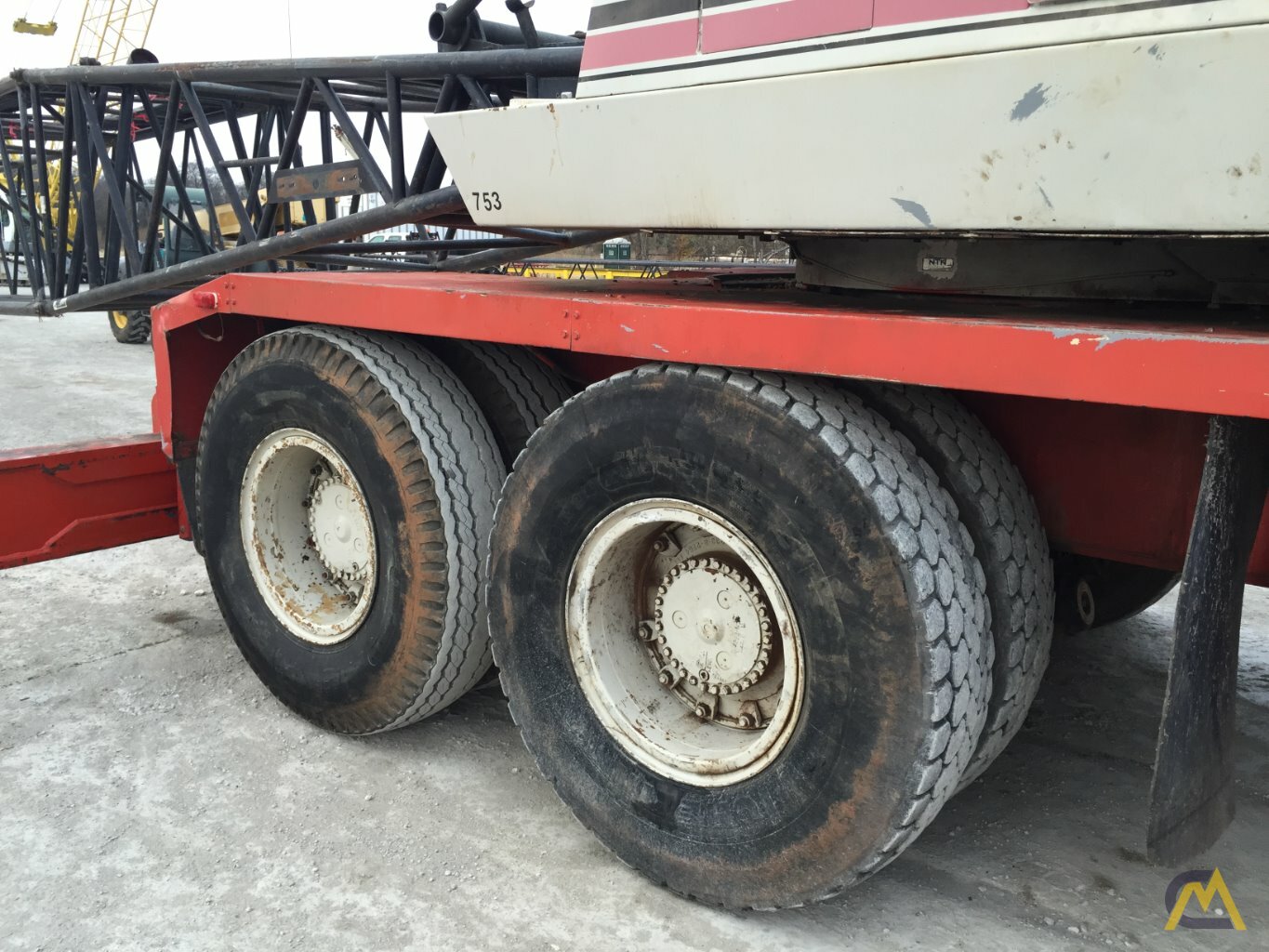 1992 Link-Belt HC-228H 125-Ton Lattice Boom Truck Crane 23