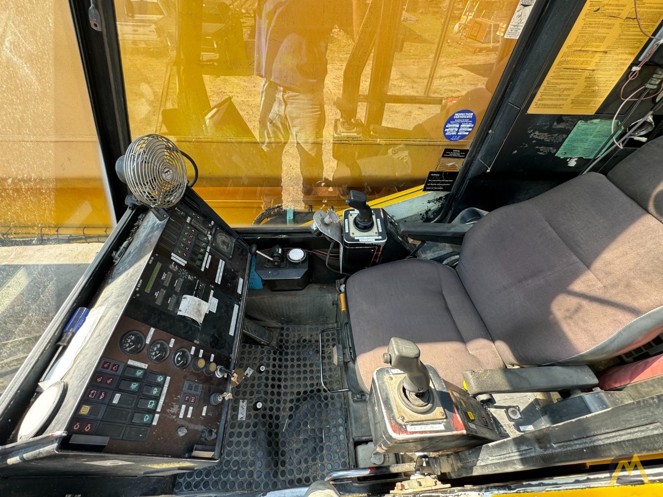 Krupp KMK 6190 All Terrain Crane - CranesList ID: 929 3