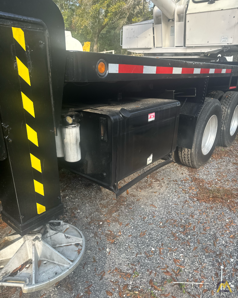 1995 National-Volvo 1295, 23 Ton, Boom Truck Crane; CranesList ID: 953, 3