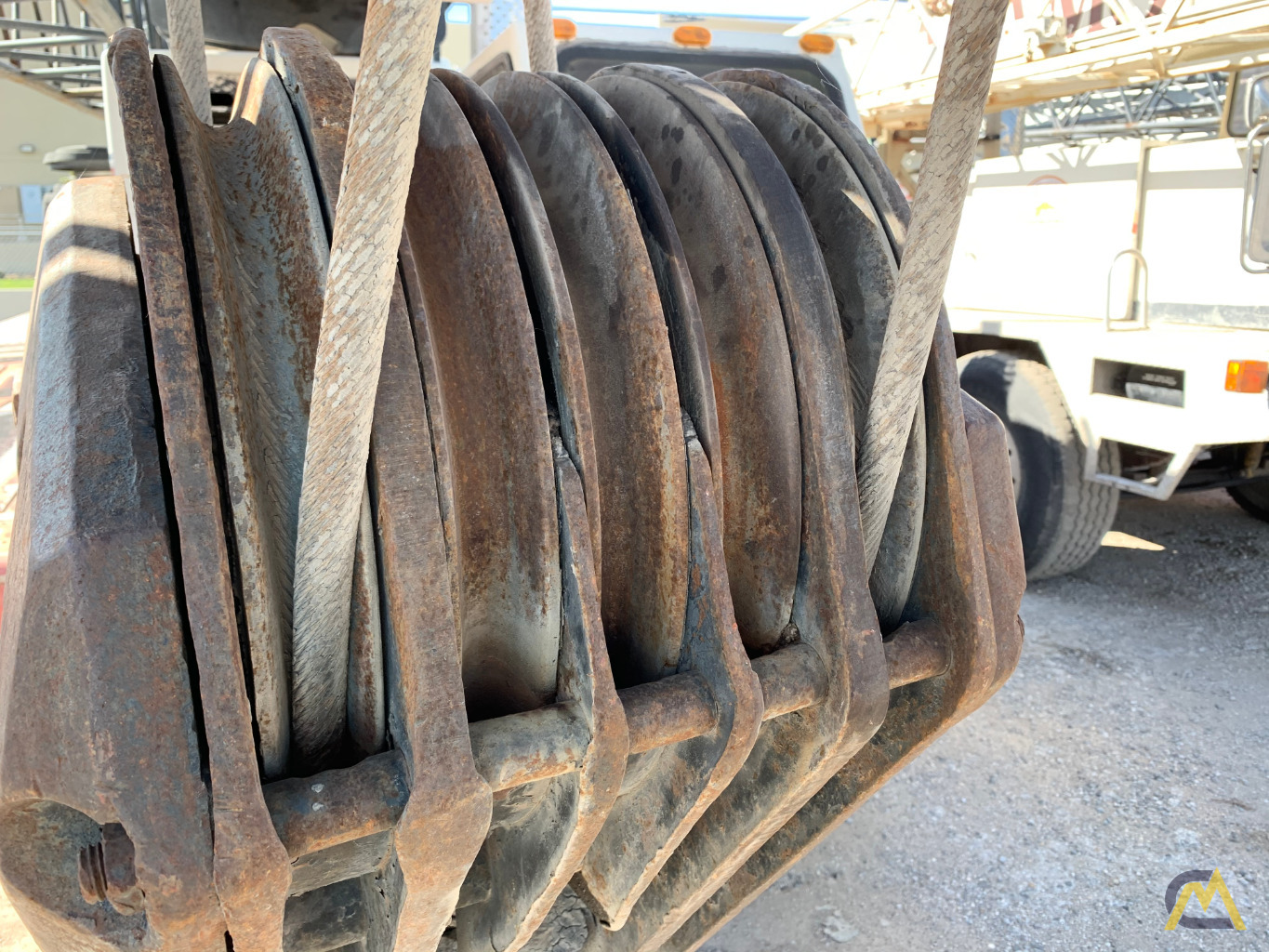 1997 Link-Belt HTC-8670 70-Ton Hydraulic Truck Crane 19