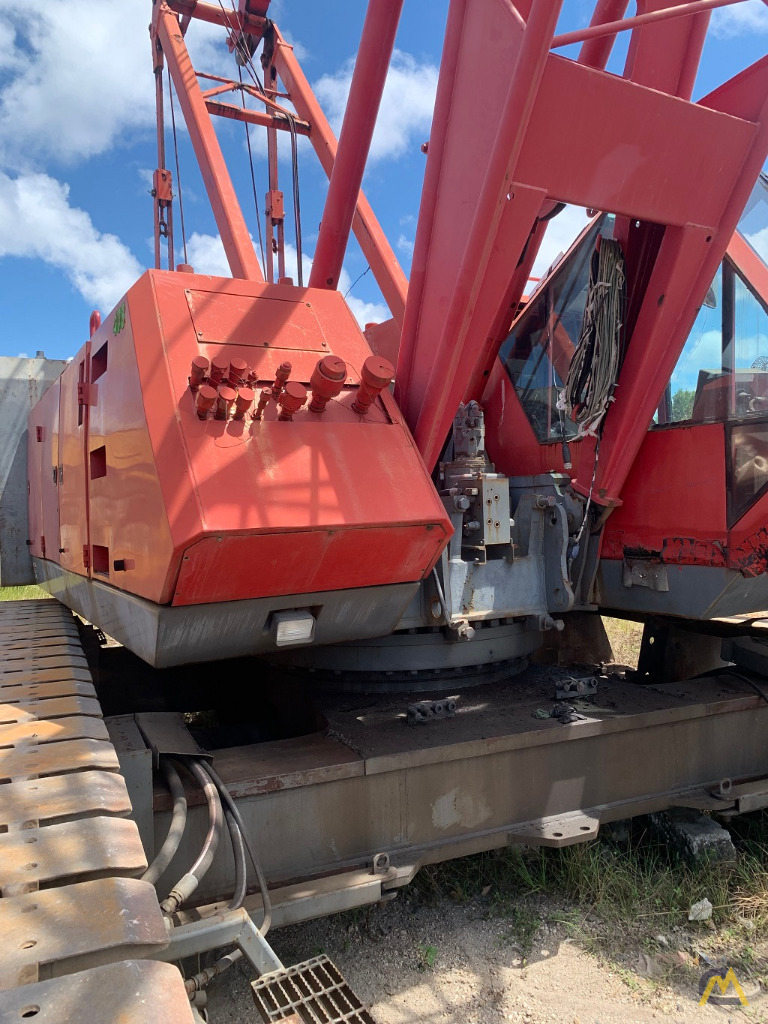 1997 Manitowoc 222 100-Ton Lattice Boom Crawler Crane 1