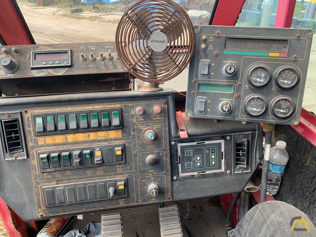 1997 Manitowoc 222 100-Ton Lattice Boom Crawler Crane 4