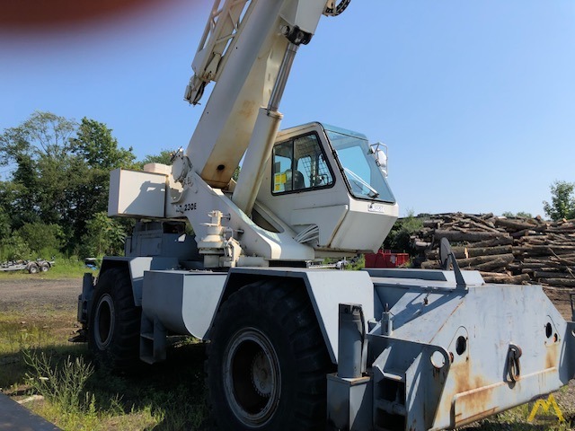 Terex RT230E Rough Terrain Crane - CranesList ID: 921 0