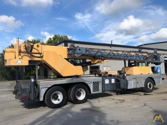 1998 Grove TMS540 40-Ton Telescopic Truck Crane 7