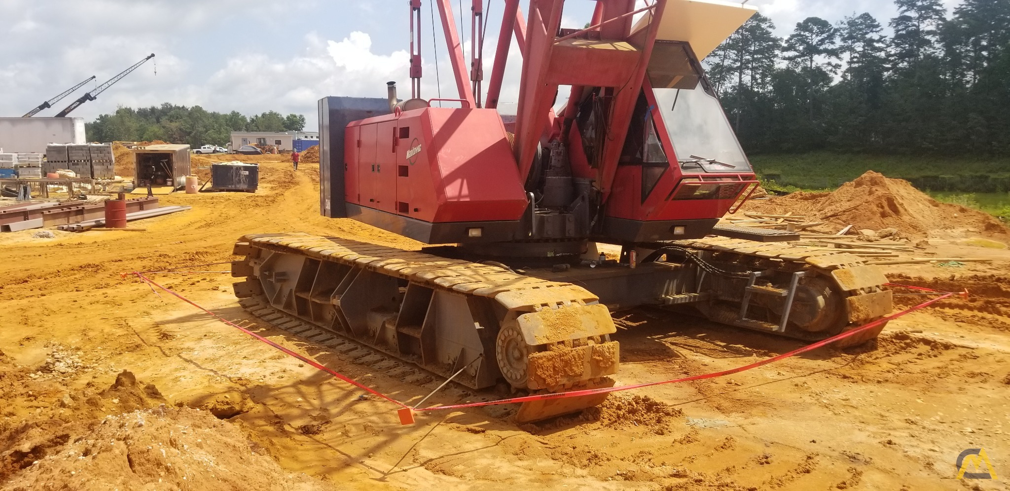 1998 Manitowoc 222EX 100-Ton Lattice Boom Crawler Crane 1