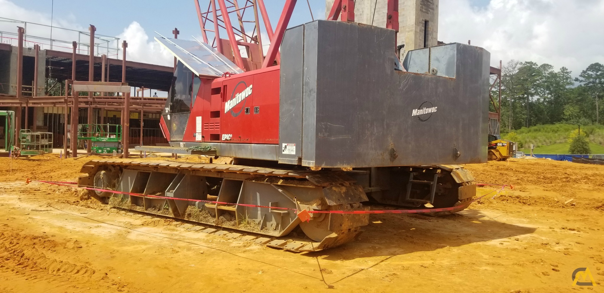 1998 Manitowoc 222EX 100-Ton Lattice Boom Crawler Crane 2