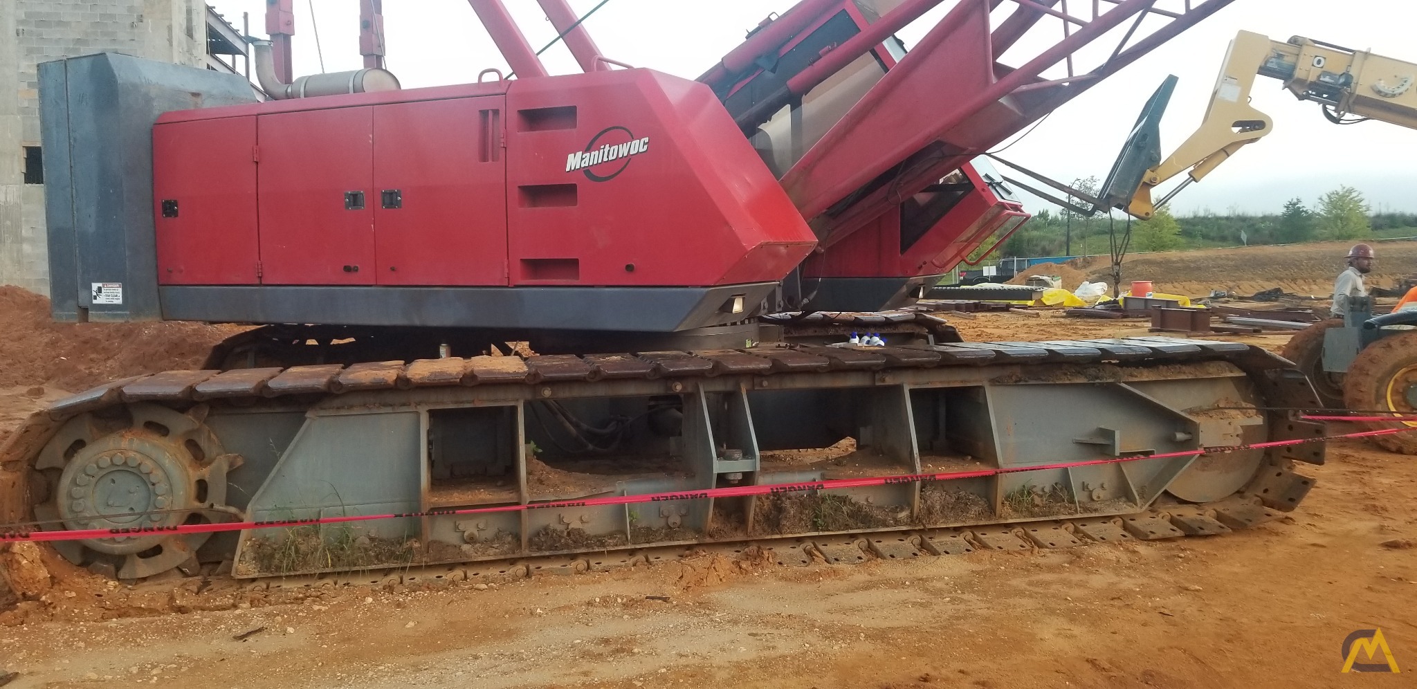 1998 Manitowoc 222EX 100-Ton Lattice Boom Crawler Crane 8