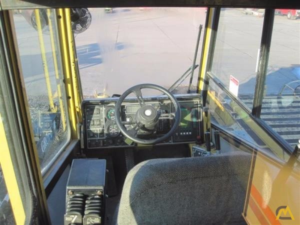 GROVE RT860B 60-Ton Rough Terrain Crane 17