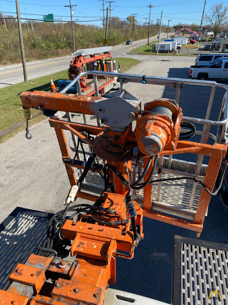 1999 Skyhoist RX87 3-Ton Sign Crane Mounted on Freightliner 5