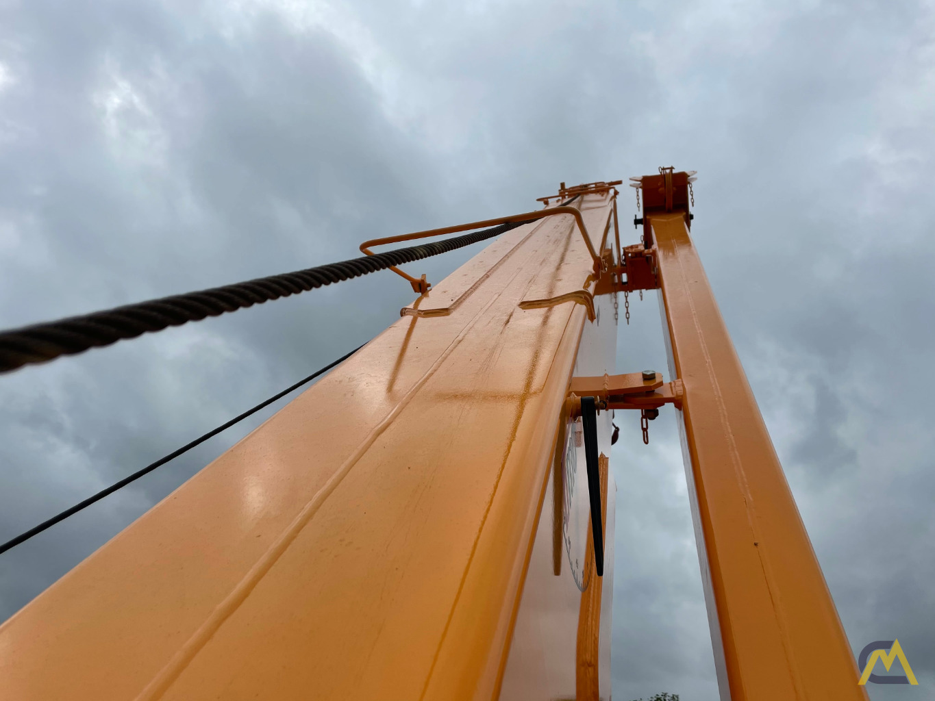 2000 Broderson IC-200-3D 15-Ton Carry Deck Crane 15