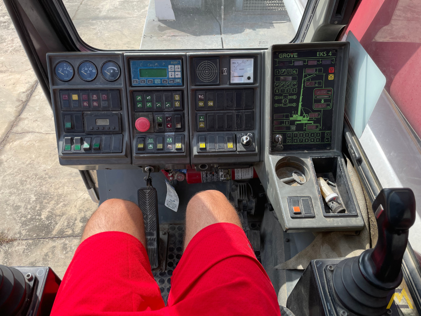 2000 Grove GMK5120B 120-Ton All Terrain Crane 23