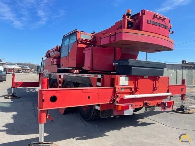 2000 Liebherr LTM 1060/2 70-Ton All Terrain Crane 2