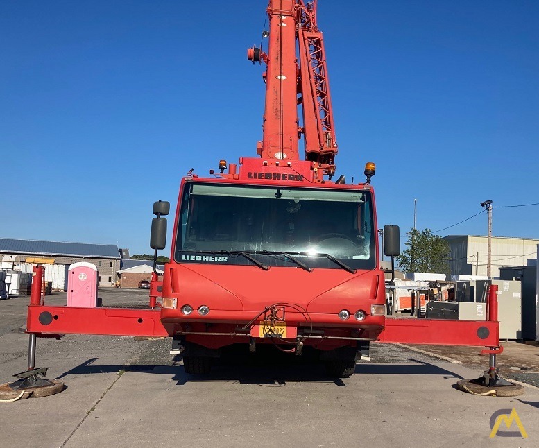 2000 Liebherr LTM 1060/2 70-Ton All Terrain Crane 4