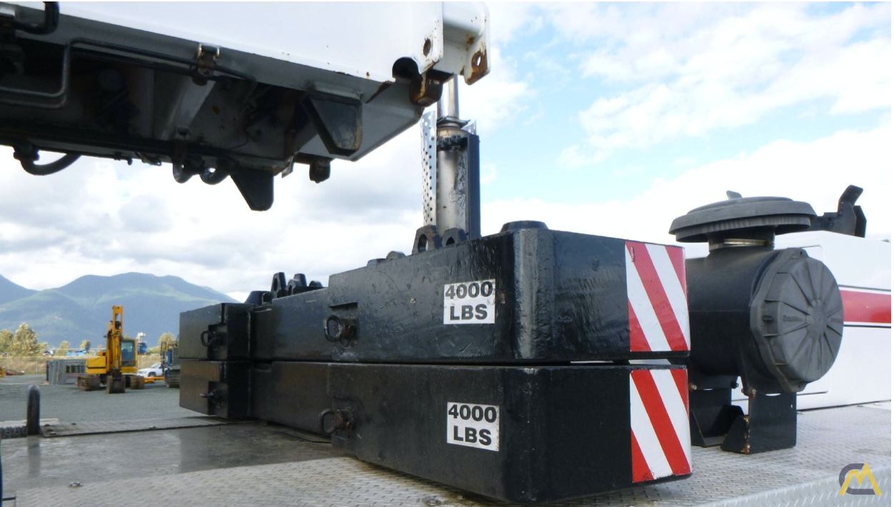2000 Link-Belt HTC-8675 75-Ton Hydraulic Truck Crane; CranesList ID: 640 45