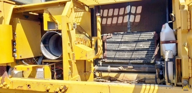 Favco 40t-on 40-Ton Telescopic Boom Crawler Crane 10