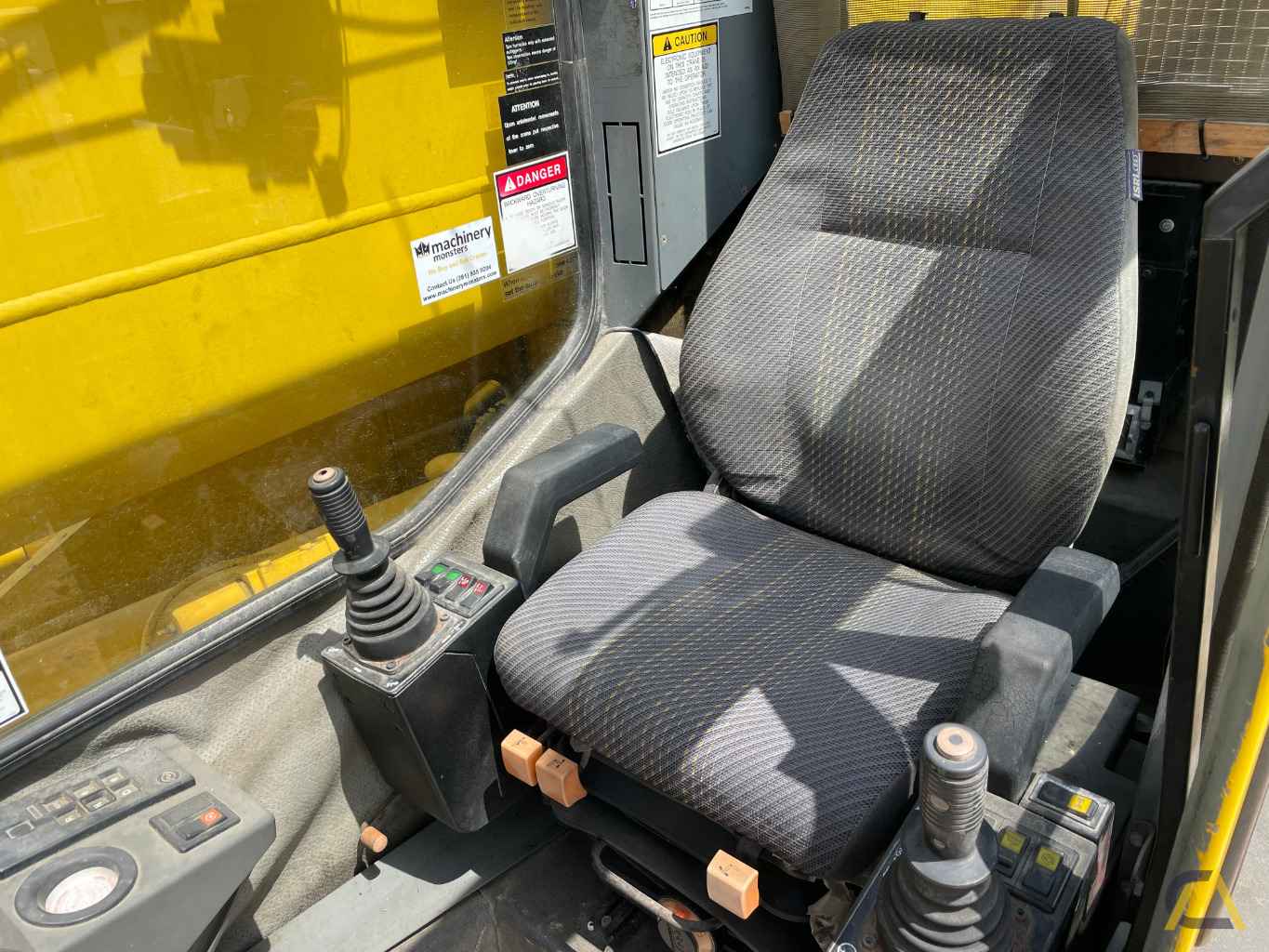 2001 Grove GMK 3050 55-Ton All Terrain Crane 25