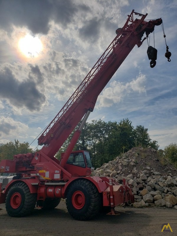 2001 Grove RT760E 60-Ton Rough Terrain Crane 0