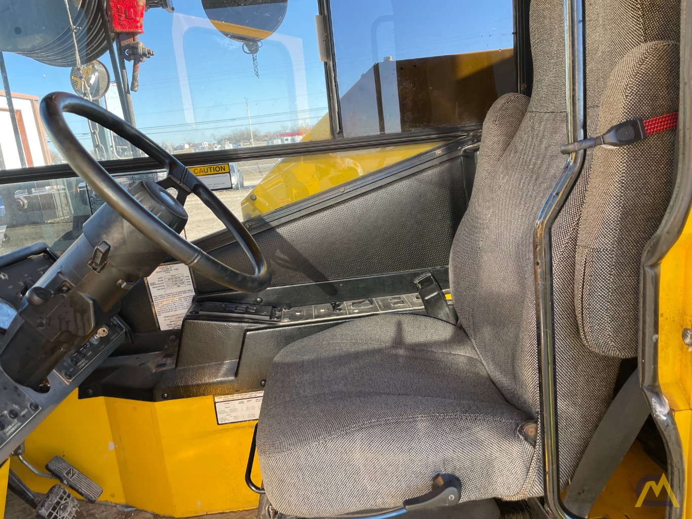 2001 Grove TMS500E 40-Ton Telescopic Truck Crane 4