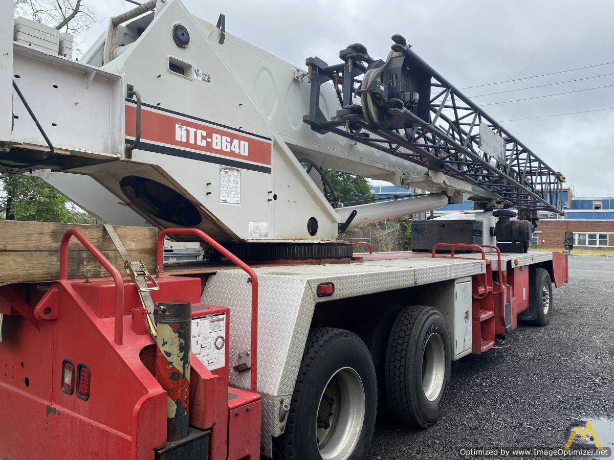 2001 Link-Belt HTC-8640HL 40-Ton Hydraulic Truck crane 2