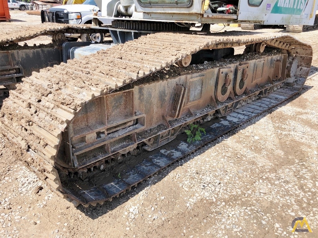 2001 Mantis 6010 30-Ton Telescopic Crawler Crane 12