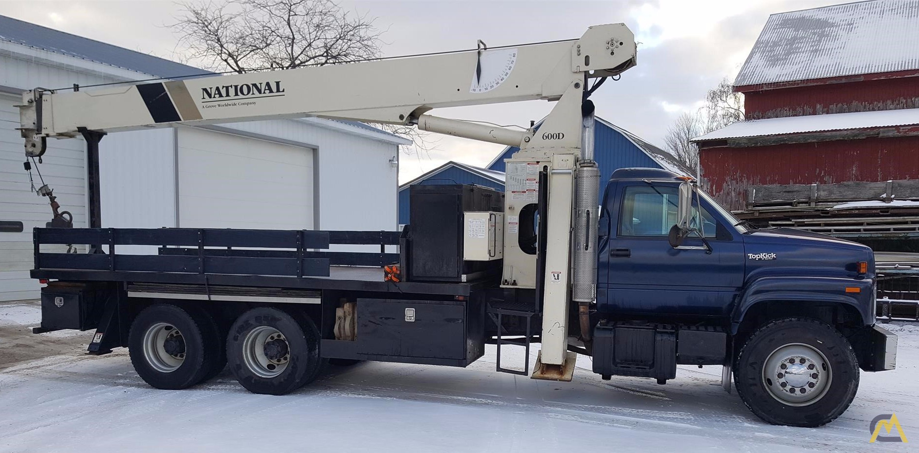 2001 NATIONAL 685D 1