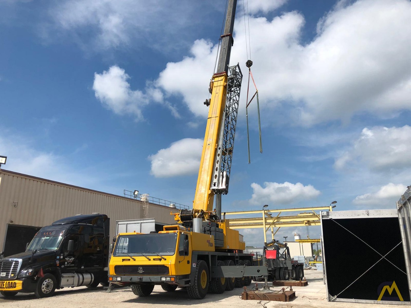 Grove GMK5120B 120-Ton (100 Metric Ton) All Terrain Crane 4
